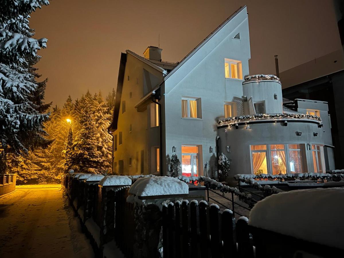 Vila Diana - Poiana Brasov Hotel Exterior photo